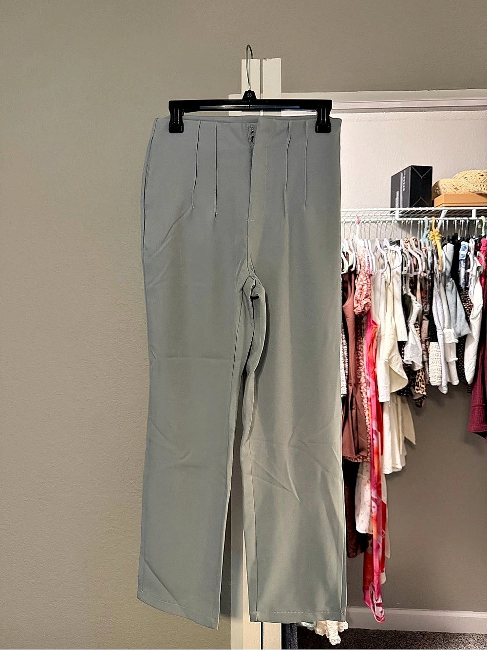 Men Green Straight Leg Pants